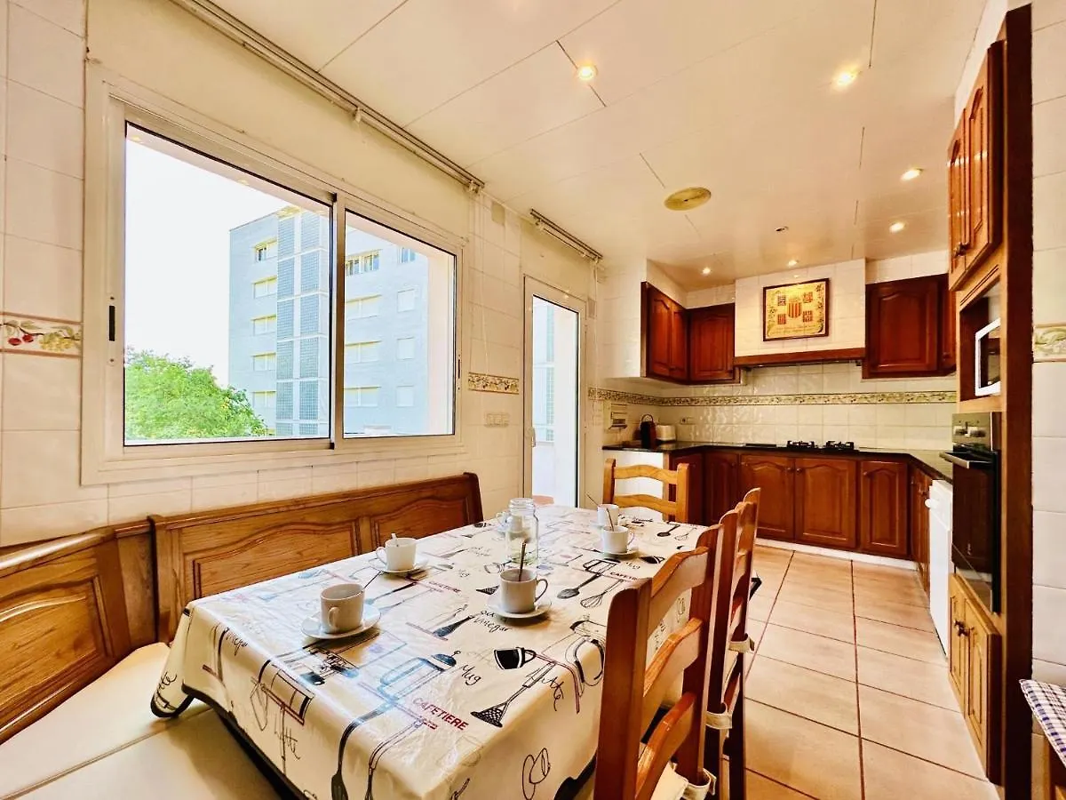 Pinell Costabravasi Apartment Platja d'Aro