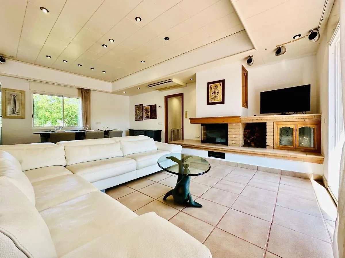 Pinell Costabravasi Apartment Platja d'Aro